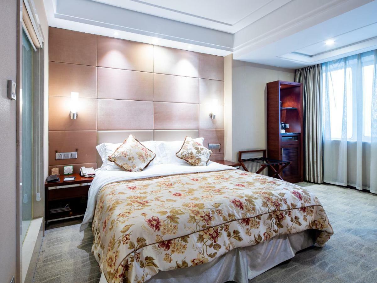 Changzhou Grand Hotel Екстериор снимка